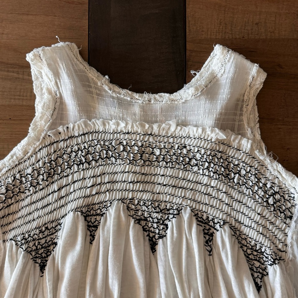 Free People White Gauze tunic Top with Smocked Yoke - Picture 2 of 9